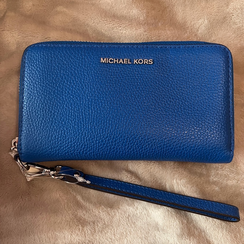 Brand new Michael Kors wallet